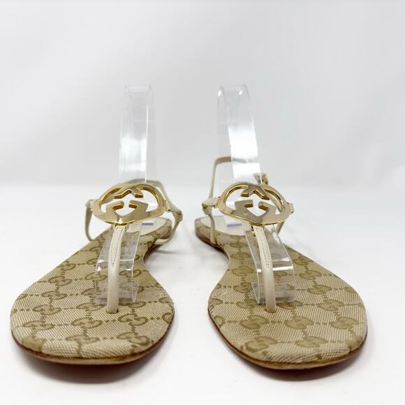 Gucci Double G Heart Monogram Thong Flat Sandals - Picture 4 of 11